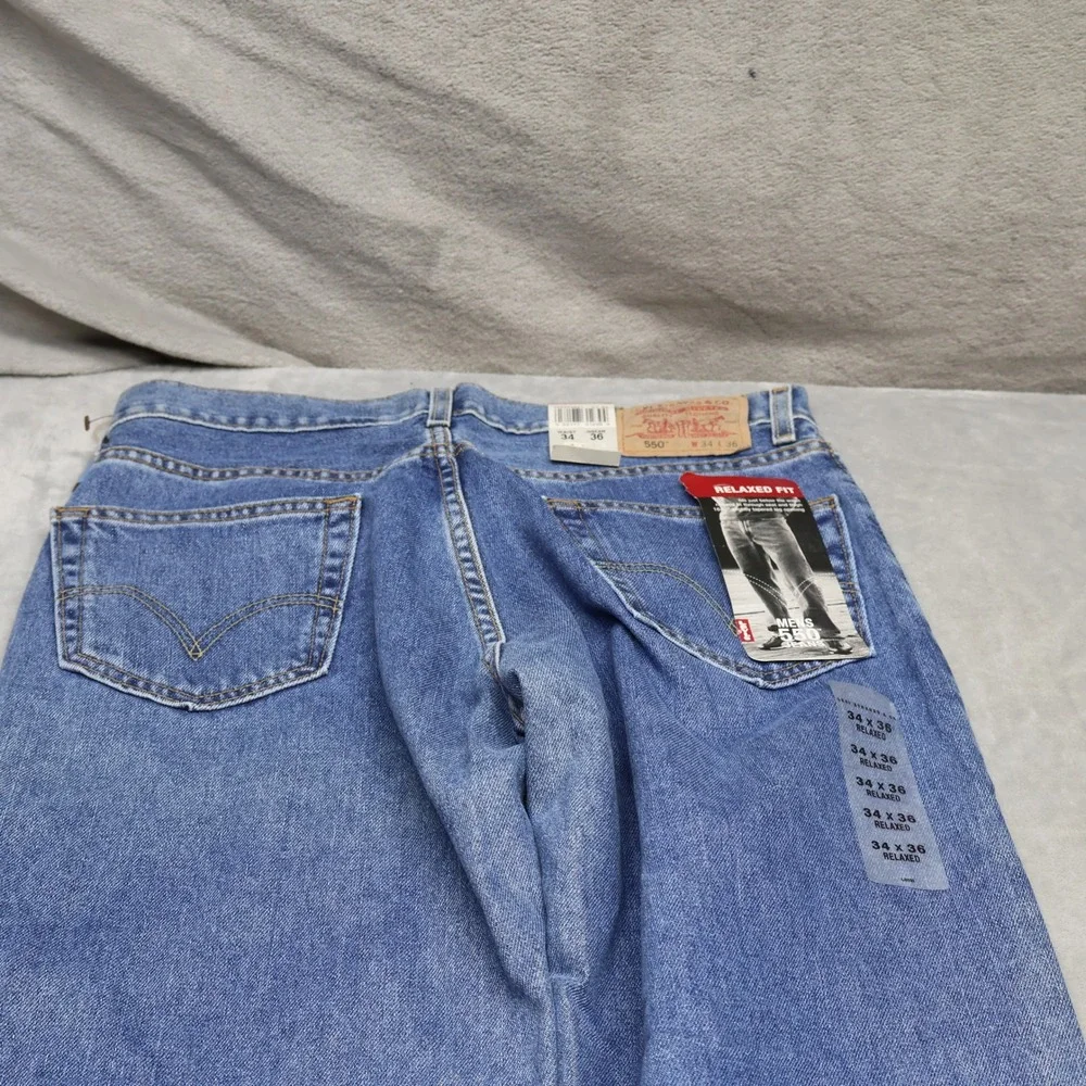 Levi's‎ 550 Jeans Mens 34x36 Medium Wash Relaxed Fit Denim Casual Work 32x36 NEW